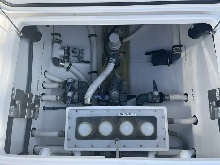 Carried Away Yacht Photos Pics 