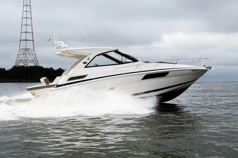  Yacht Photos Pics 2017 Regal 35 Sport Coupe - Image 1