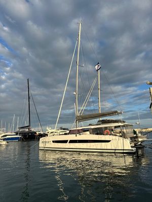 Yacht