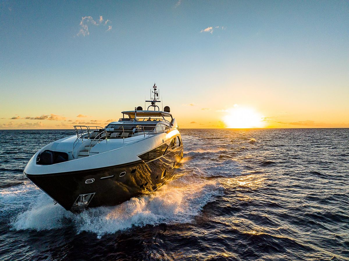 2013 Sunseeker 115 