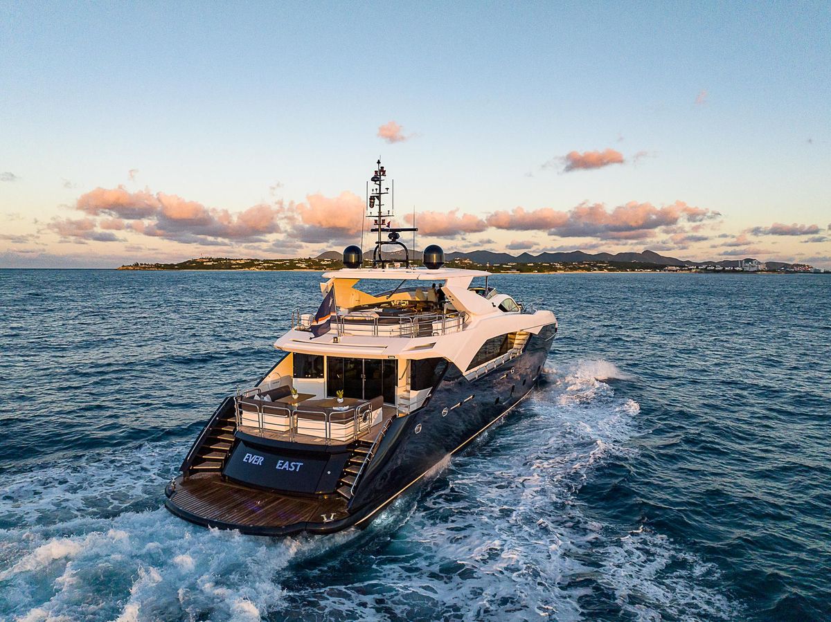 2013 Sunseeker 115 