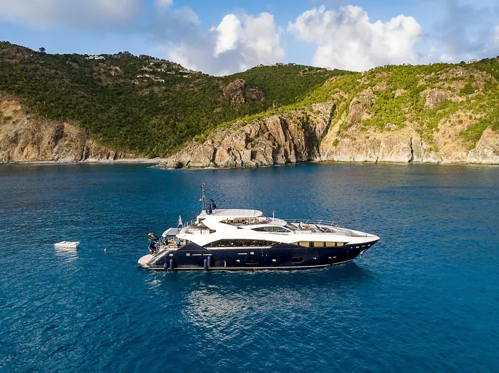 Evereast Yacht Photos Pics 