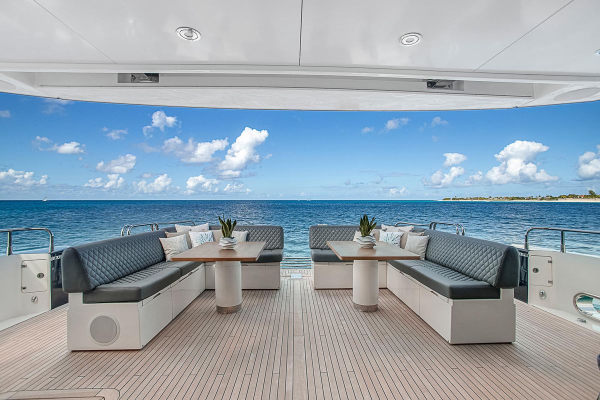 2013 Sunseeker 115 