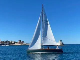 2013 Latitude 46 Tofinou 12