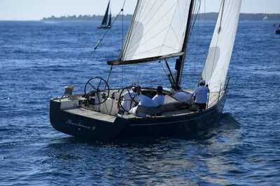 2013 Latitude 46 Tofinou 12