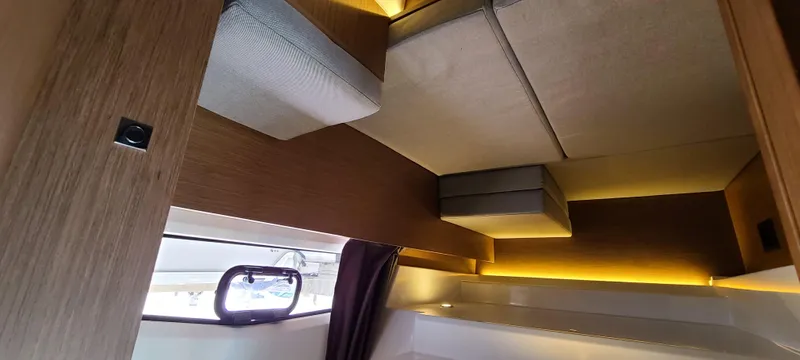 Due South Yacht Photos Pics 