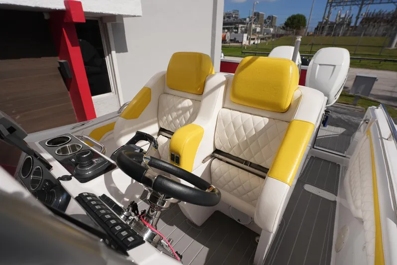 Rosies Boat Yacht Photos Pics 