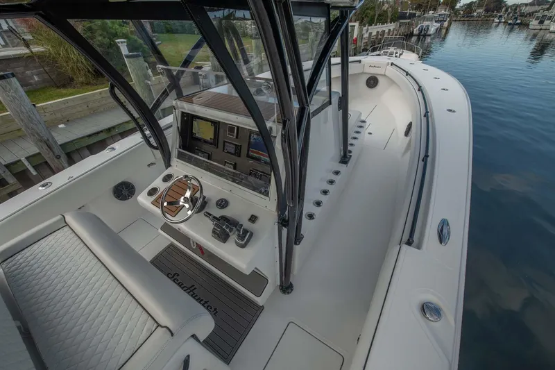 Mr Fish Yacht Photos Pics 2016 SeaHunter 35 Tournament boat with advanced navigation system and spacious deck.