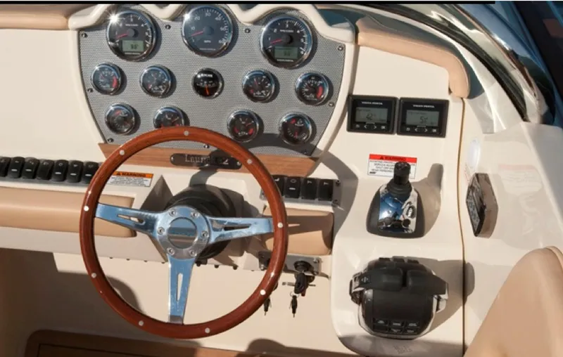  Yacht Photos Pics Manufacturer Provided Image