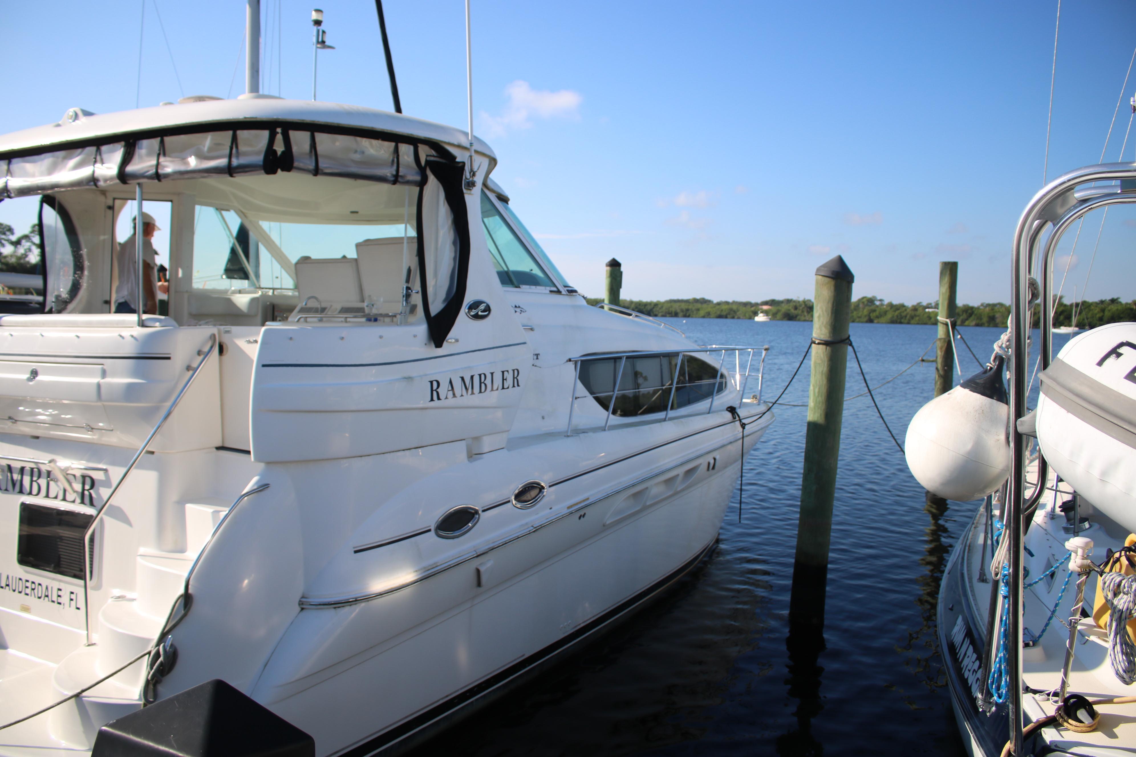 motor yacht 390