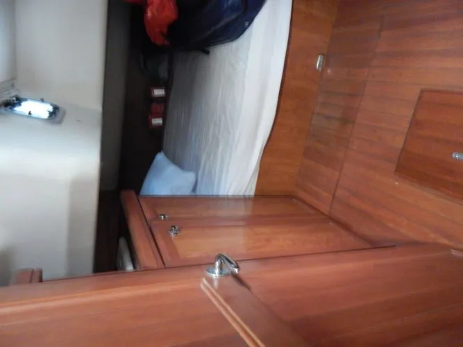  Yacht Photos Pics 2010 Hunter Sailing Diver - Image 26