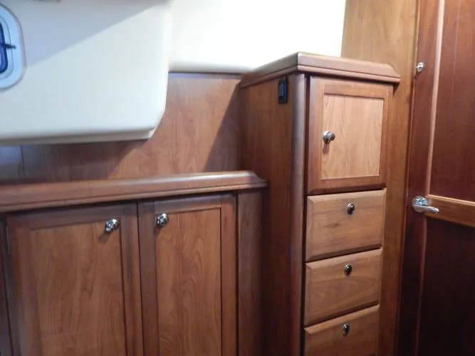  Yacht Photos Pics 2010 Hunter Sailing Diver - Image 21