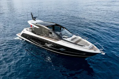 Sunseeker Predator 65
