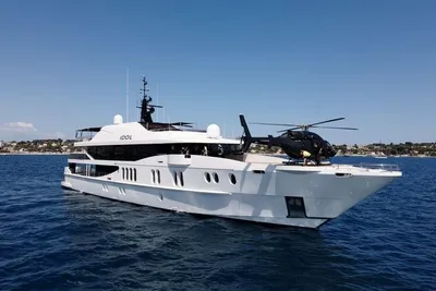 2007 Austal Displacement