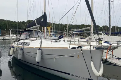 2013 Beneteau Océanis 37 Edition Limitée