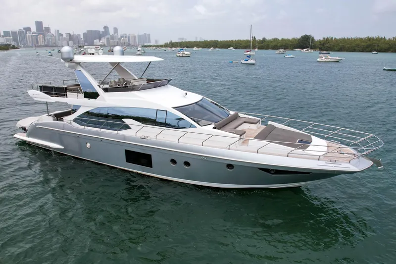  Yacht Photos Pics 66' Azimut 2017