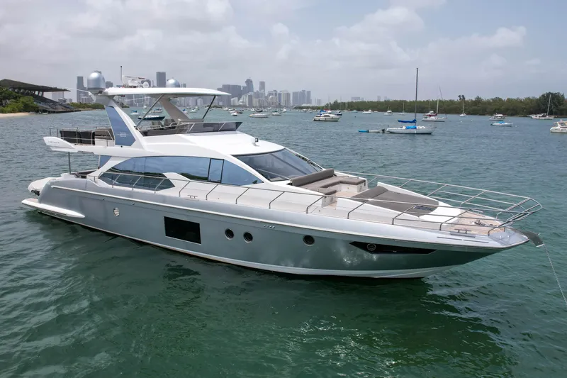  Yacht Photos Pics 66' Azimut 2017