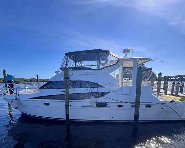Elegant Lady Yacht Photos Pics 