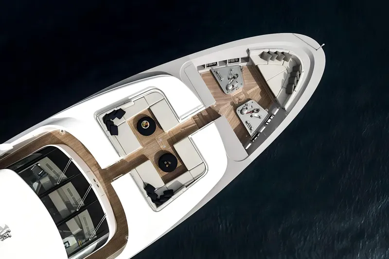  Yacht Photos Pics SANLORENZO SD126