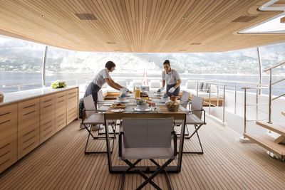 Yacht