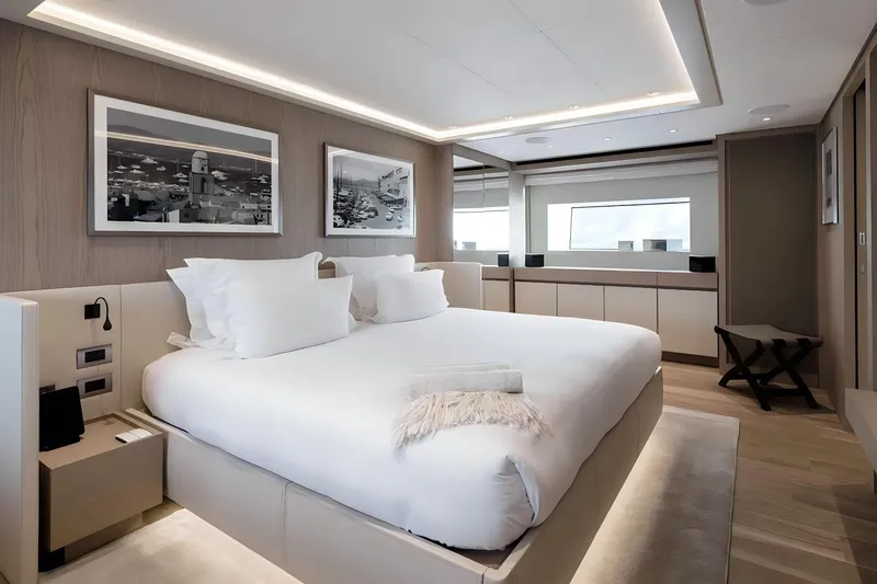  Yacht Photos Pics SANLORENZO SD126