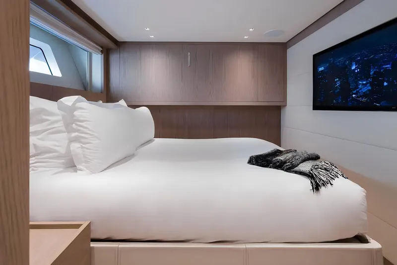  Yacht Photos Pics SANLORENZO SD126