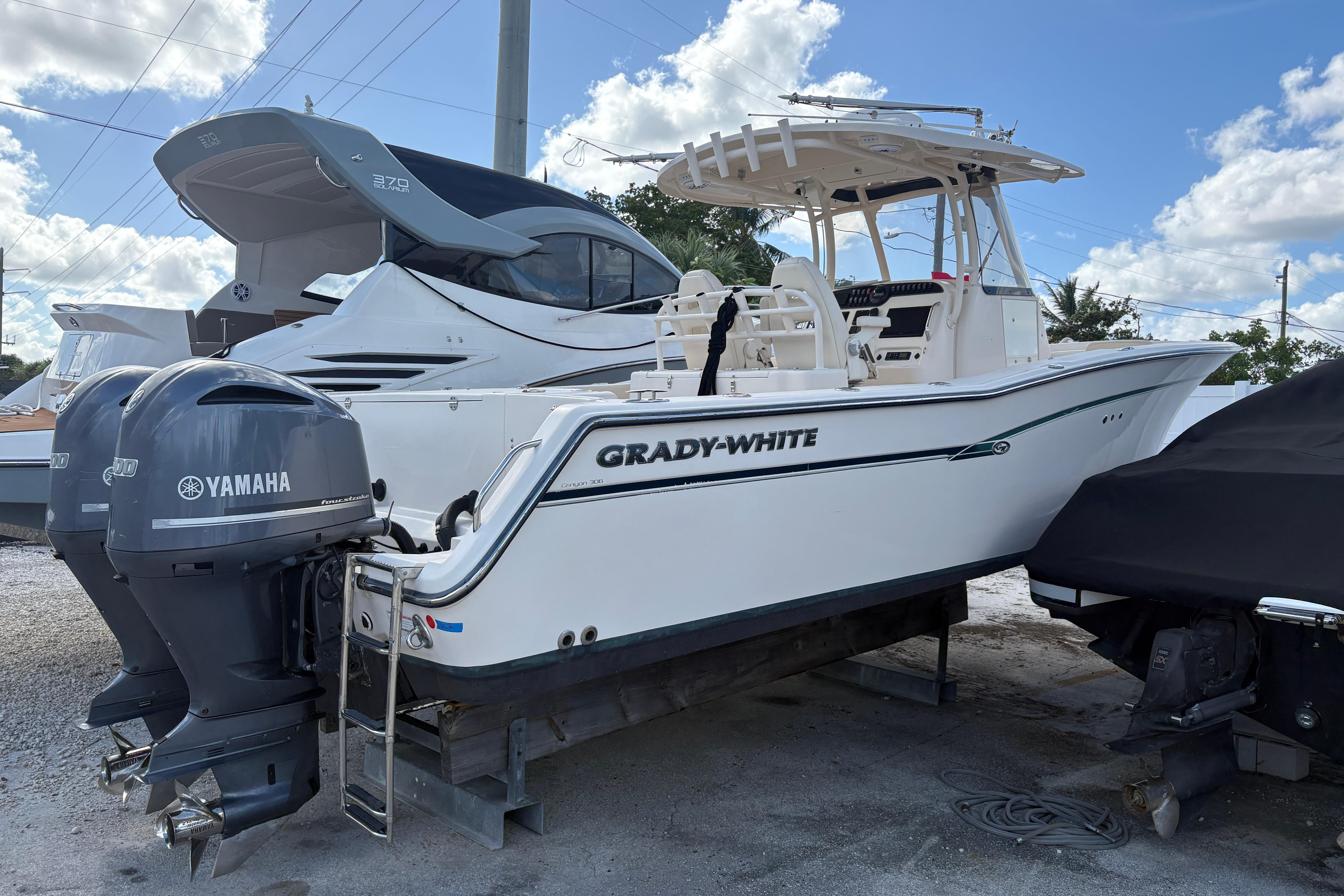 2018 Grady-White Canyon 306