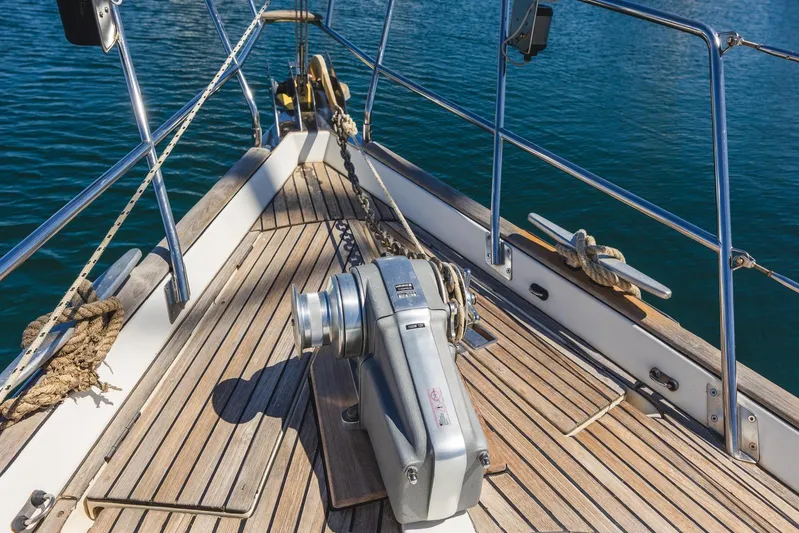  Yacht Photos Pics Deck of 2000 Beneteau Oceanis 40 CC sailboat with anchor winch and ropes.