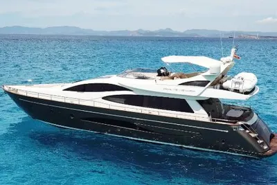 Riva 75' Venere