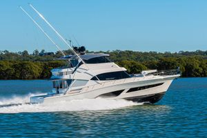 Riviera 64 Sports Motor Yacht