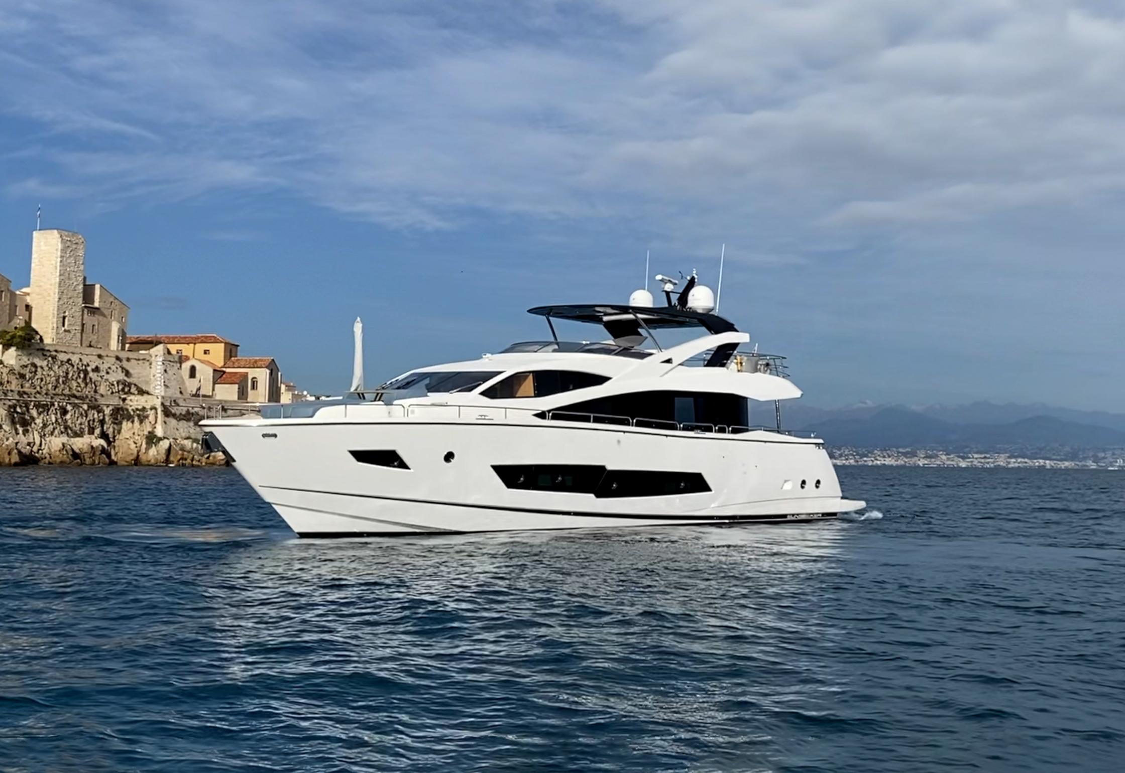 Sunseeker 86 Yacht | 2014 | 26m - Alpes-Maritimes ( 06 ) | Boatshop24