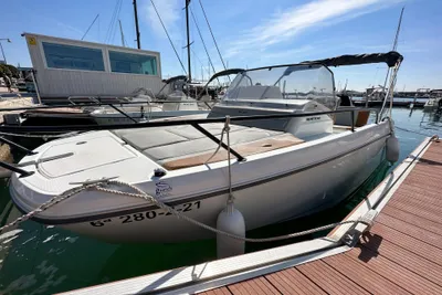 2021 Beneteau Flyer 7 SUNdeck