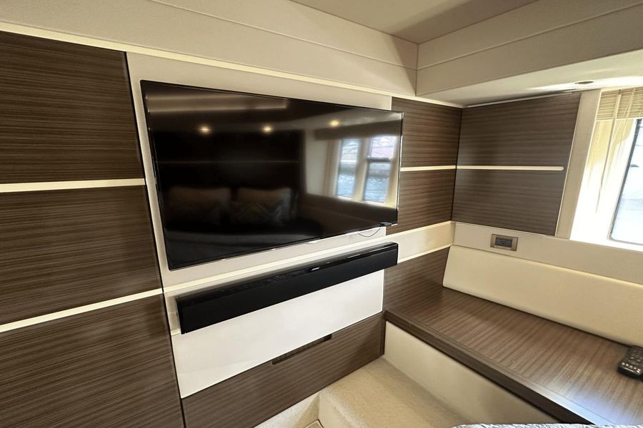 2015 Azimut 54 Flybridge