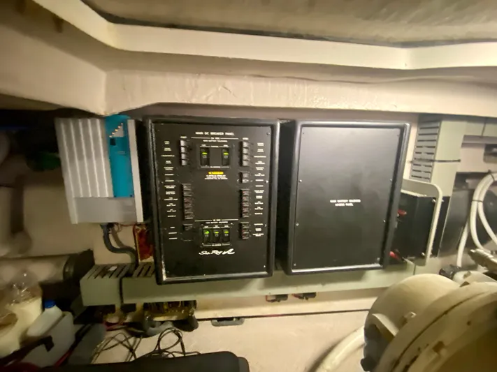 Bigger Dreams Yacht Photos Pics 