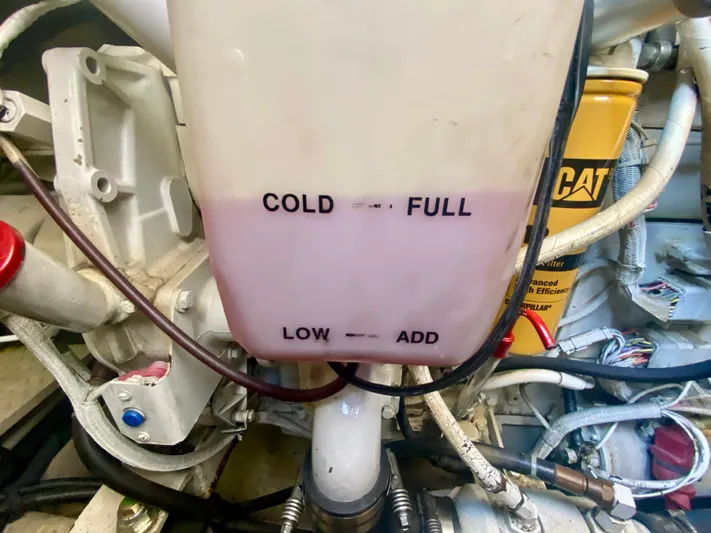 Bigger Dreams Yacht Photos Pics 