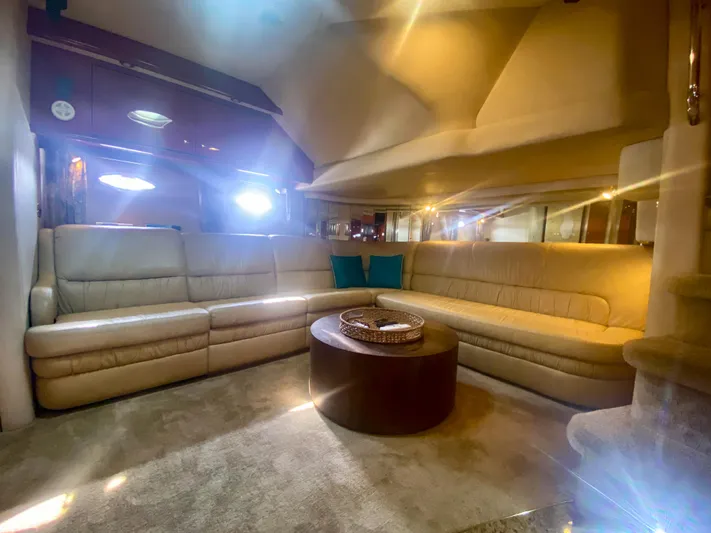 Bigger Dreams Yacht Photos Pics 