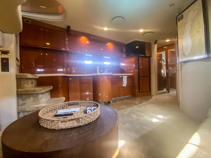 Bigger Dreams Yacht Photos Pics 