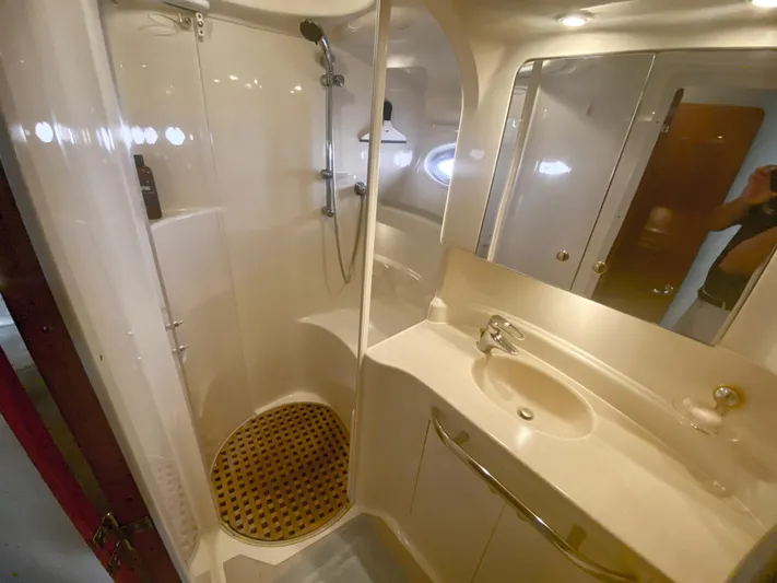 Bigger Dreams Yacht Photos Pics 