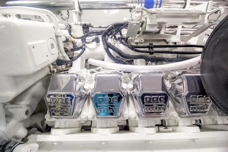 Reel Deal Yacht Photos Pics 