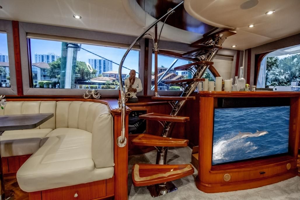 2005 Sea Force IX 82 