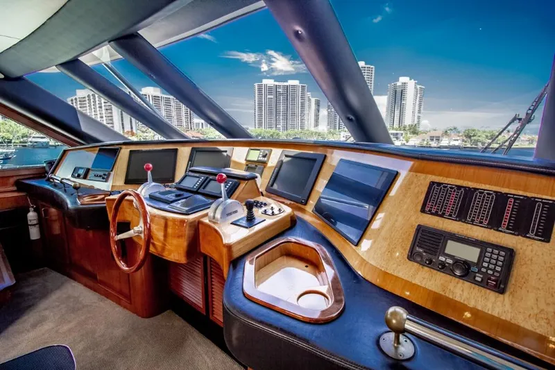 Reel Deal Yacht Photos Pics 