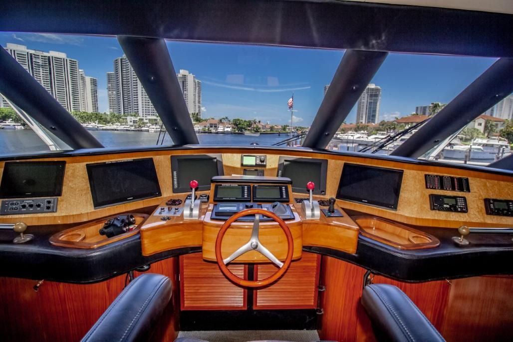 2005 Sea Force IX 82 