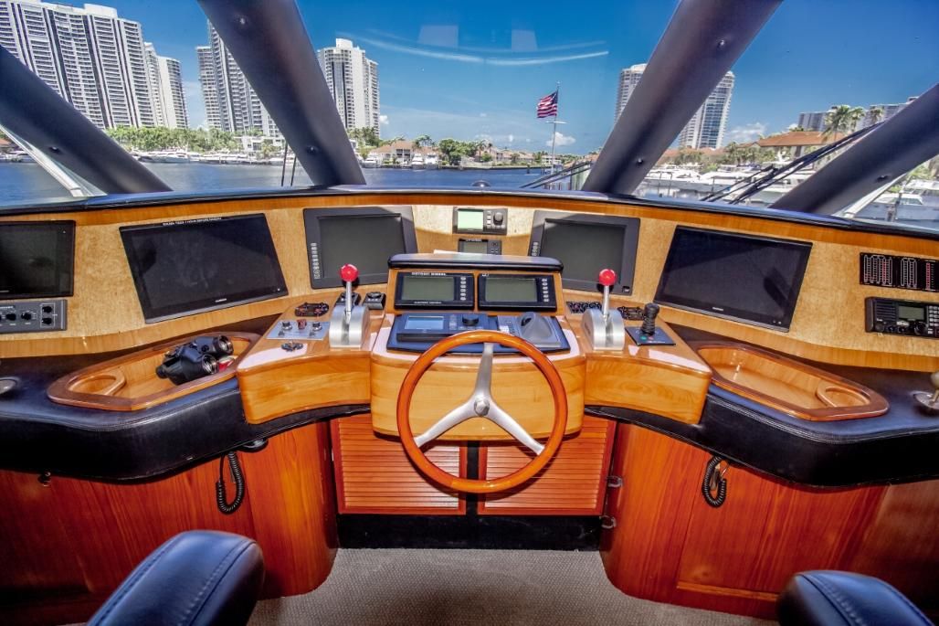 2005 Sea Force IX 82 