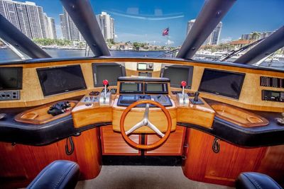 Yacht