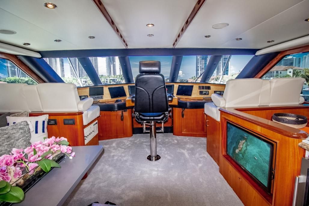 2005 Sea Force IX 82 