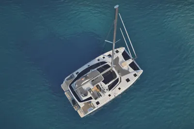 Fountaine Pajot 44