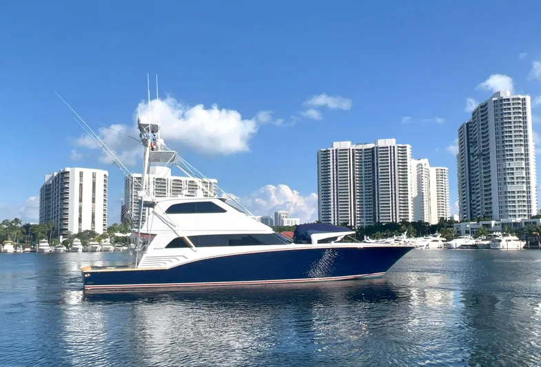 Reel Deal Yacht Photos Pics 