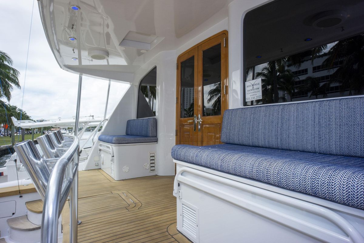 2005 Sea Force IX 82 