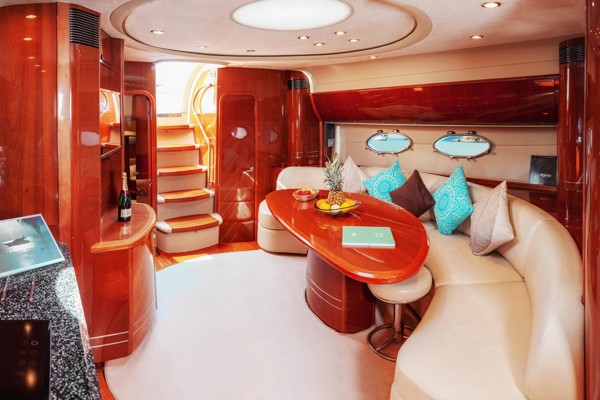 2008 Princess 59 