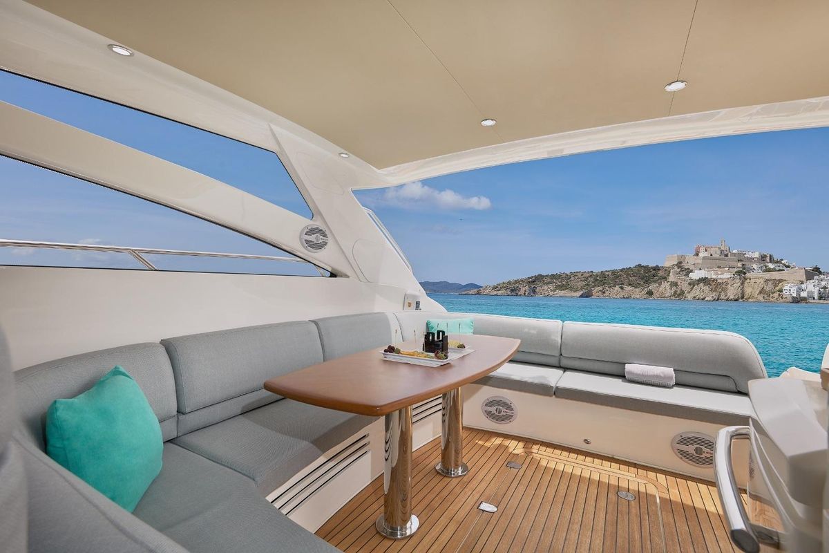 2008 Princess 59 